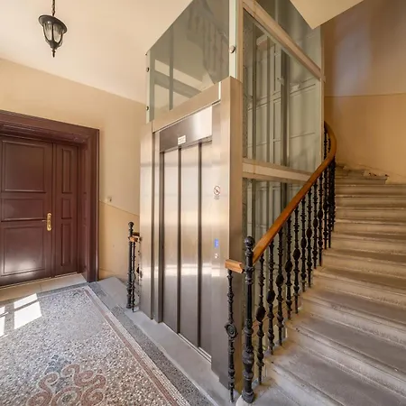 Diamond Boulevard Apartmán *